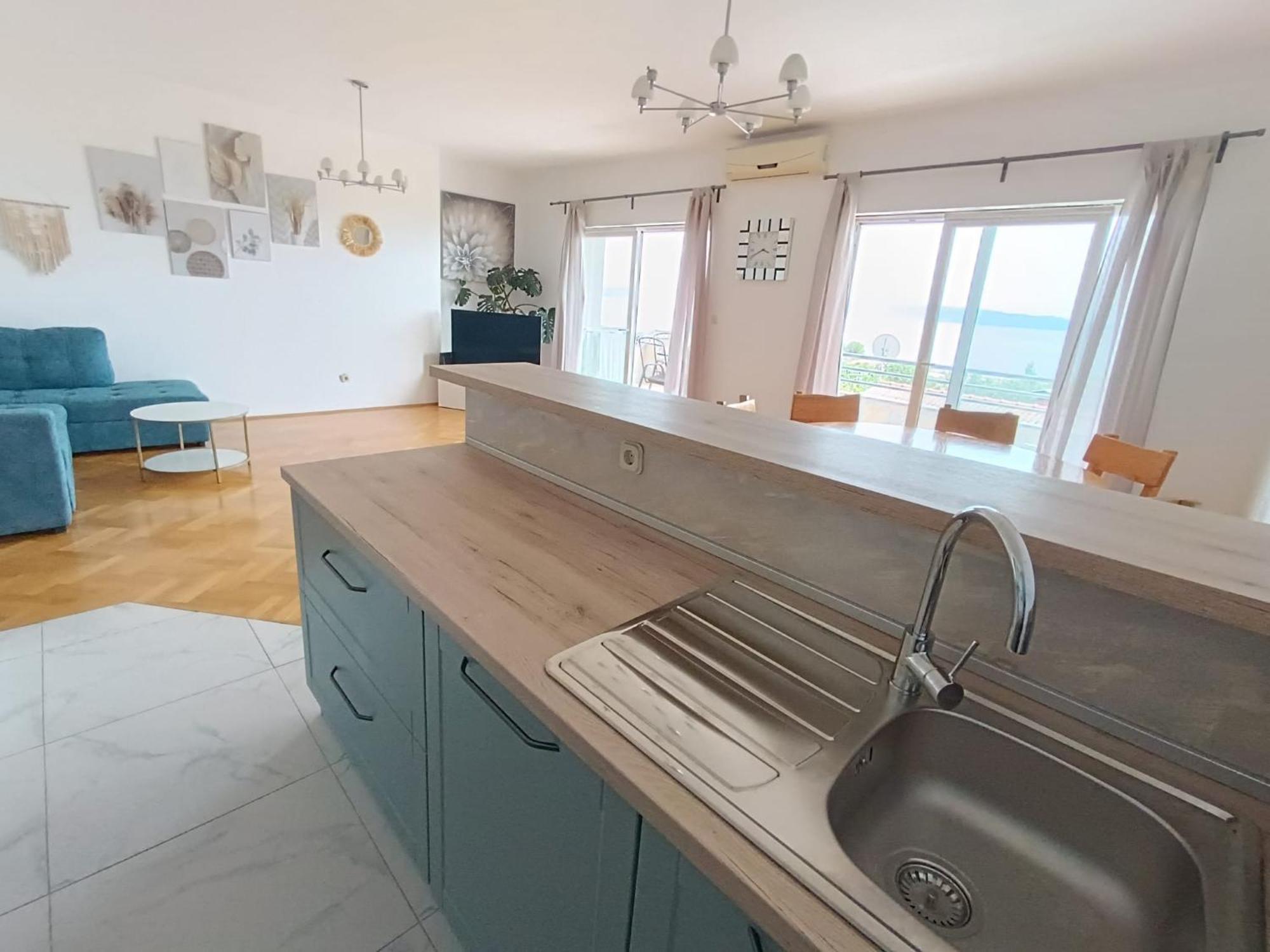 Apartment Lo - With Swimming Pool Split Quarto foto